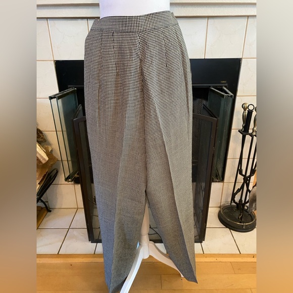 Casual Corner Houndstooth Pleated 100% Pure Wool Trousers,Lined,Vintage, Size 00 - Picture 2 of 6